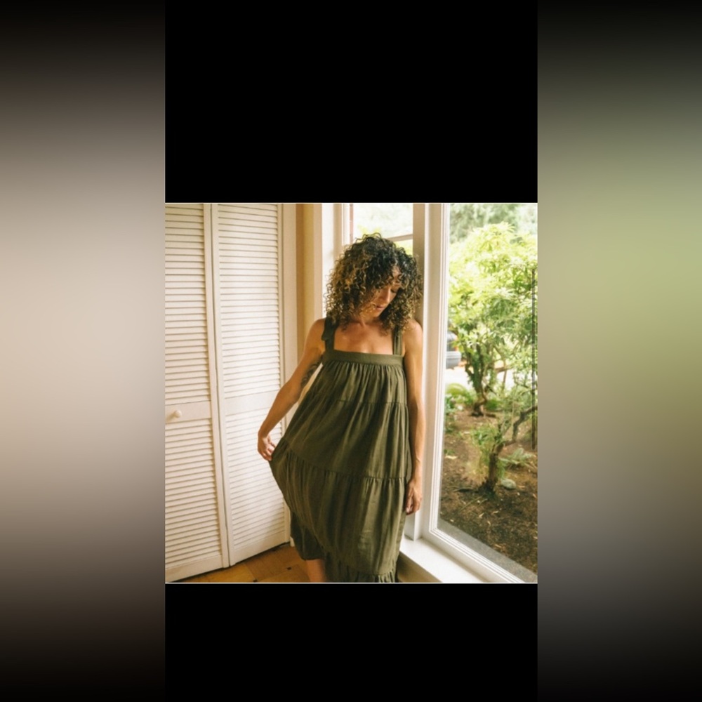 Jackson Rowe Breezy Seaweed Midi Dress - Picture 5 of 8